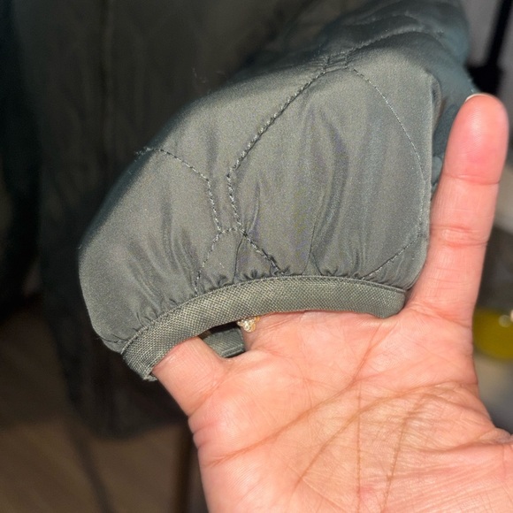 Women's Quilted Jacket‎ - Black - Picture 2 of 8